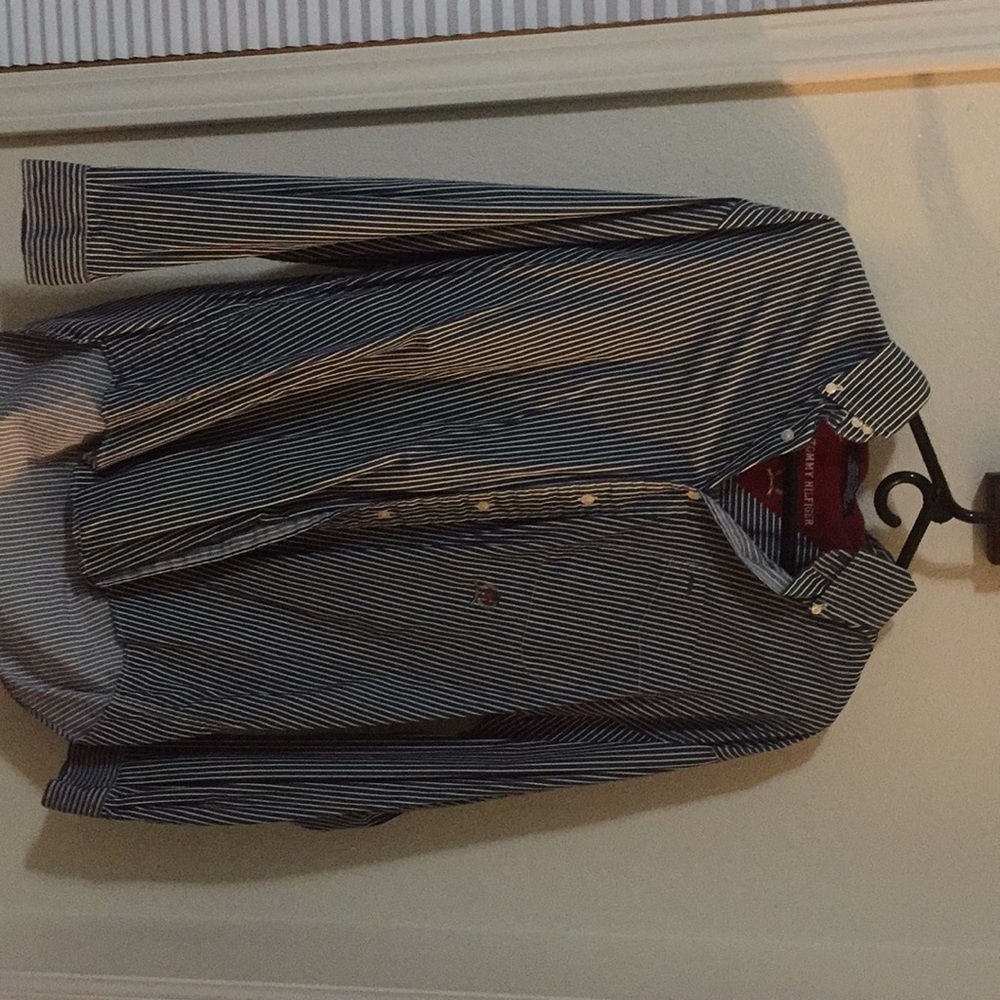 Tommy Hilfiger button down